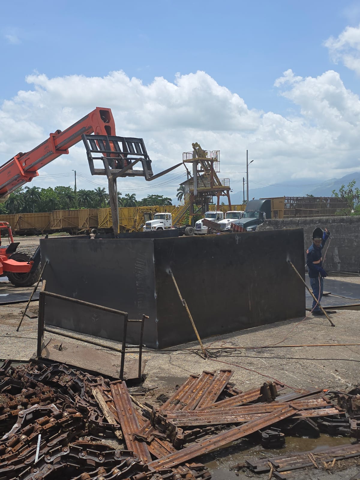 Fabricación de Sistema de lavado en seco en la mesa de caña